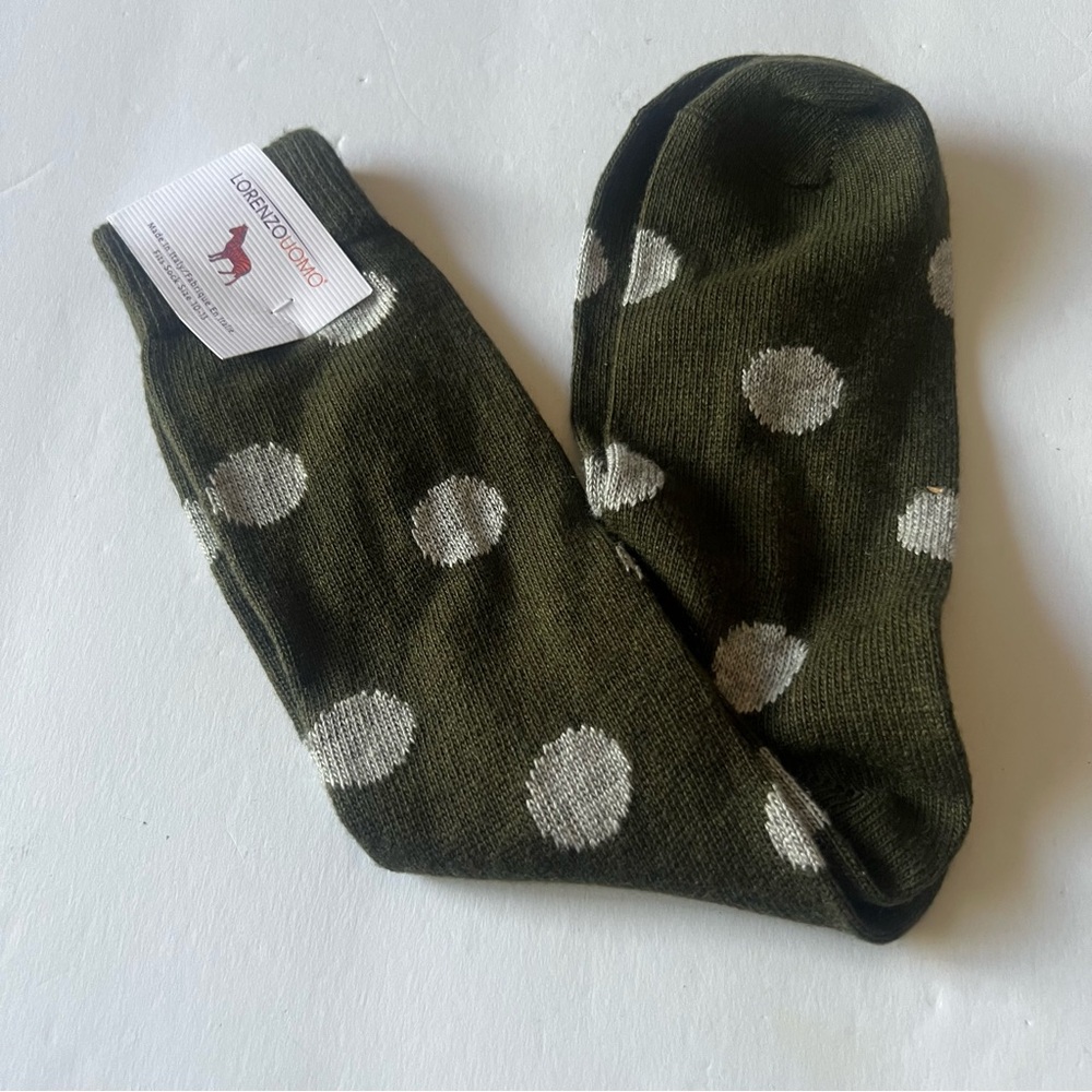 LORENZO UOMO MENS BIG DOT DRESS SOCKS CASHMERE BLEND GREEN OS NWT